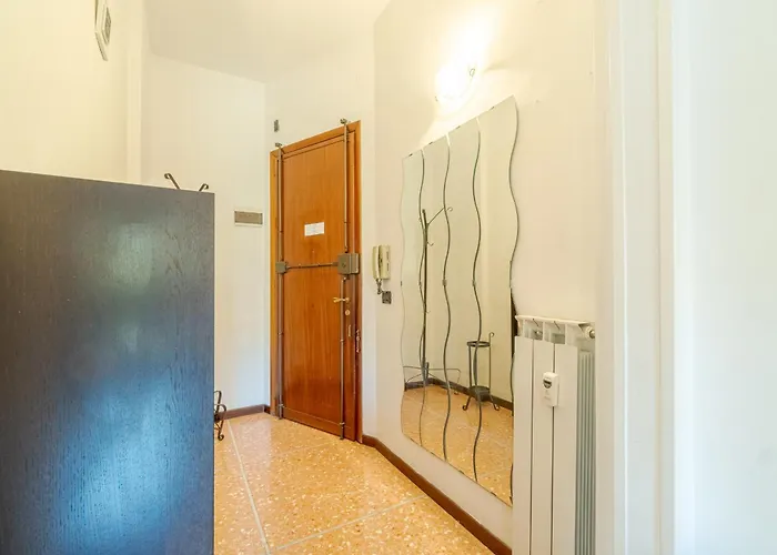 Guesthost - Vega Flat Daire Rapallo